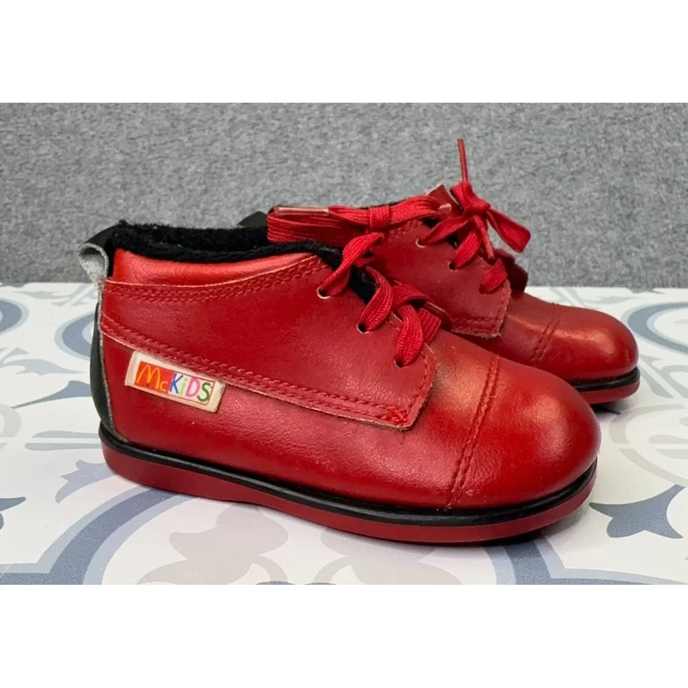 Vintage 80s Baby Deer x McKids Walking Shoes Infant Size 3 1/2 D Red Leather USA